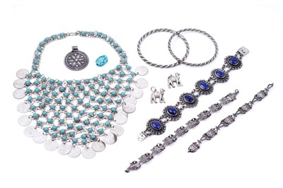 Lot 70 - Egyptian silver and other jewellery, including: a lapis lazuli bracelet, and camel pendants