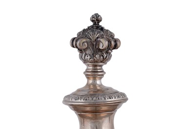 Lot 69 - A George V silver trophy cup and cover