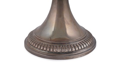 Lot 69 - A George V silver trophy cup and cover