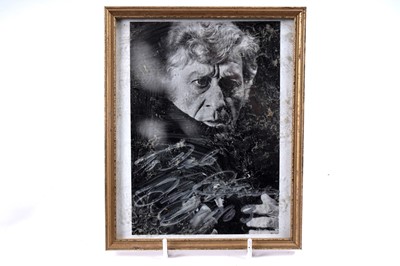 Lot 326 - A collection of signed Doctor Who photographs