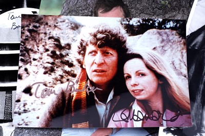 Lot 326 - A collection of signed Doctor Who photographs