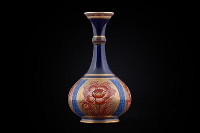 Lot 142 - William Moorcroft for James Macintyre & Co Ltd: an 'Aurelian' pattern vase