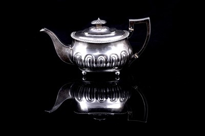 Lot 235 - A George III silver teapot