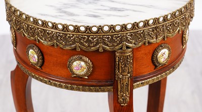 Lot 58 - Louis XIV style marble topped side table
