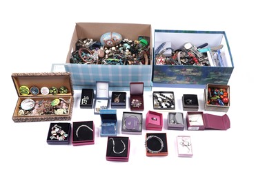 Lot 129 - Modern and contemporary costume jewellery and watches