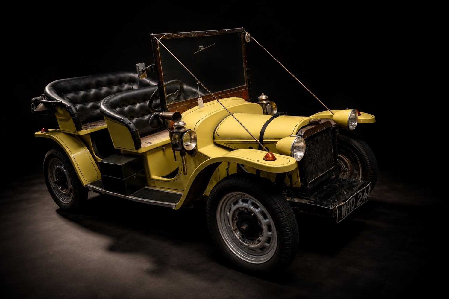 Lot 271 - A 'Bessie' Doctor Who Car with a registered number plate