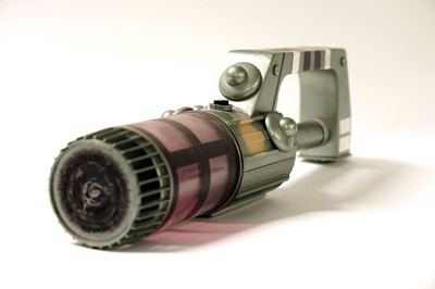 Lot 270 - A Scratchbuilt Doctor Who Cybergun from Earthshock