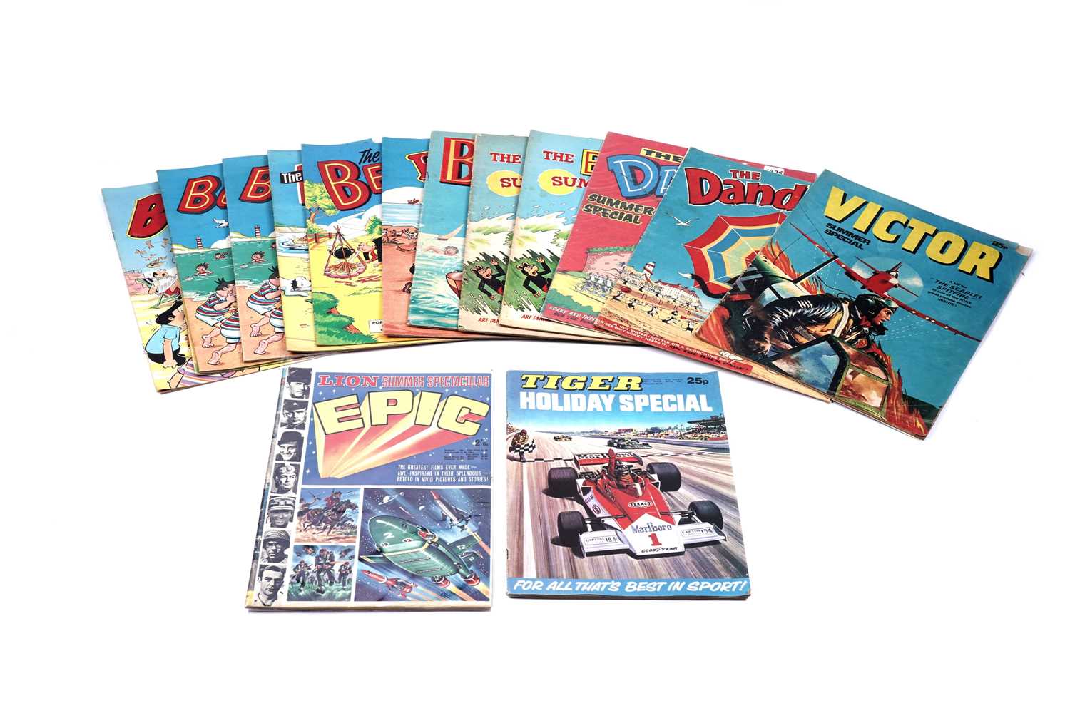 Lot 110 - British comics holiday specials