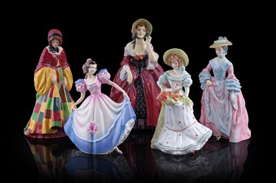 Lot 160 - Five Royal Doulton figures