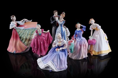 Lot 164 - Six Royal Doulton figures