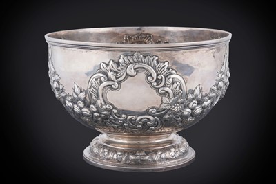 Lot 77 - A late Victorian silver rosebowl