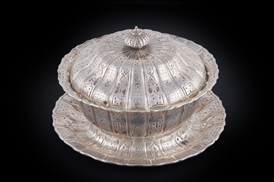 Lot 78 - A Victorian silver butter dish