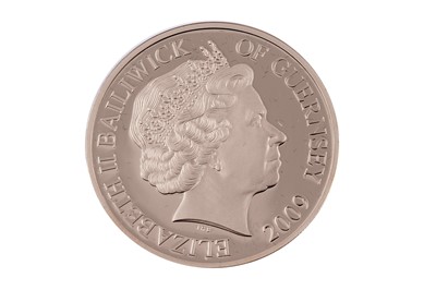 Lot 50 - Westminster Elizabeth II 22ct gold Henry VIII 500th Anniversary ‘Double Rose’ Gold Five-Pound Crown