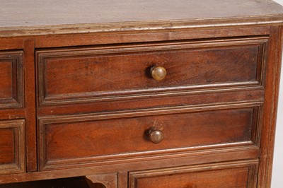 Lot 28 - An early 20th Century French mahogany desk
