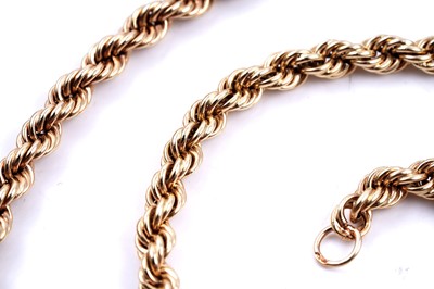 Lot 243 - An 18ct gold rope twist necklace