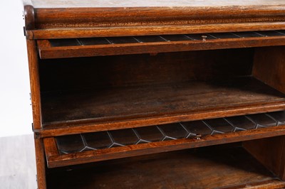 Lot 82 - A Globe Wernicke three-section bookcase