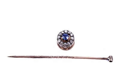 Lot 490 - A sapphire and diamond cluster convertible lapel and tie-pin