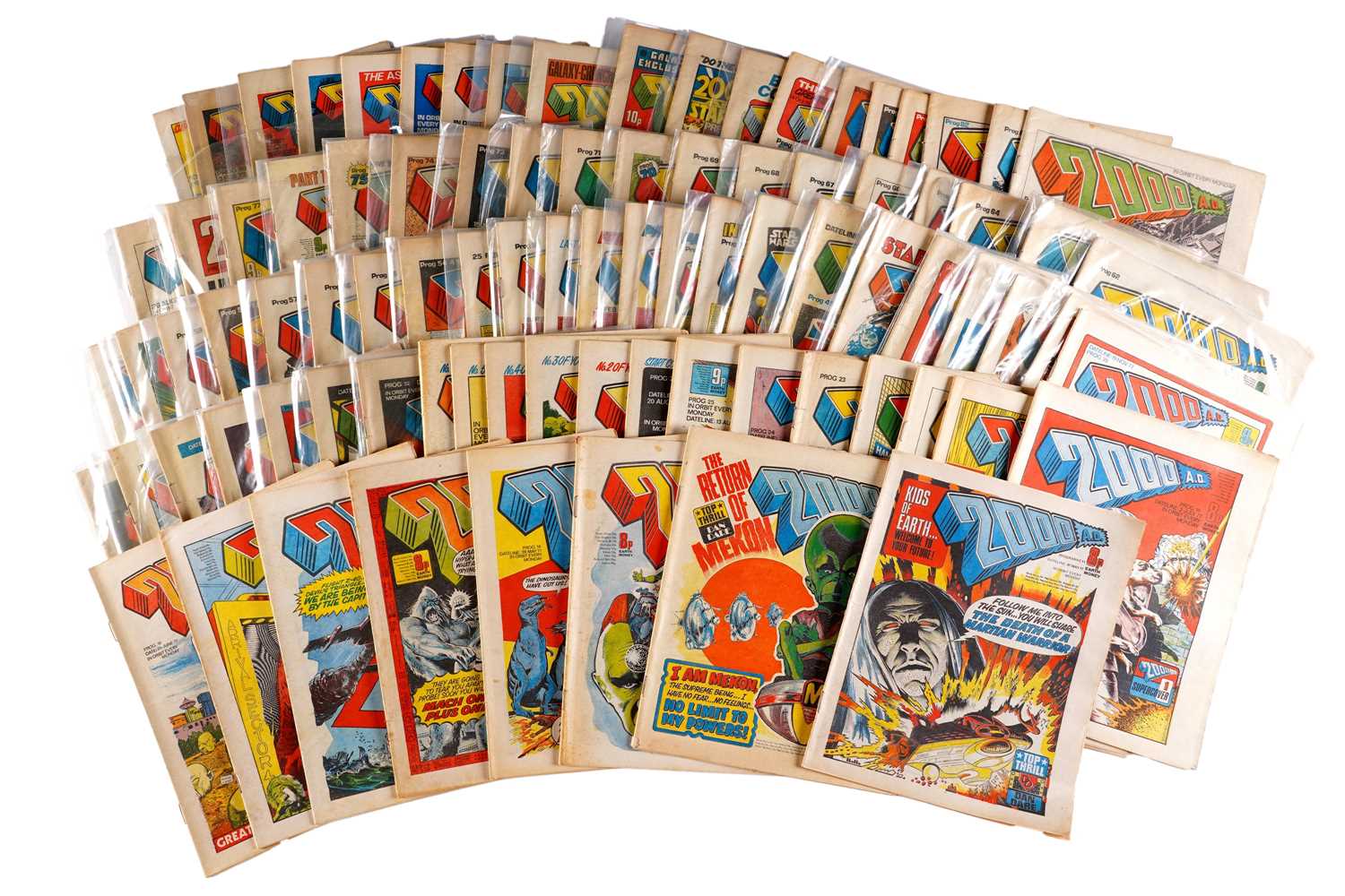 Lot 121 - 2000 A.D. Weekly No’s. 11-99