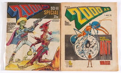 Lot 122 - 2000 A.D., early issues