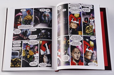 Lot 128 - Judge Dredd graphic novels and comics
