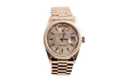 Lot 403 - Rolex Oyster Perpetual Day-Date: an 18ct yellow gold superlative chronometer automatic wristwatch