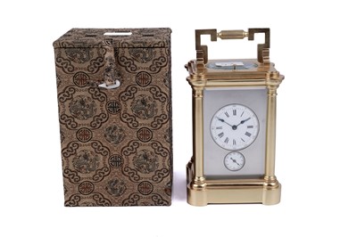 Lot 448 - French grand sonnerie carriage alarm clock, made for the Chinese market