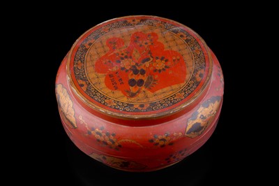 Lot 352 - A Chinese red lacquer box
