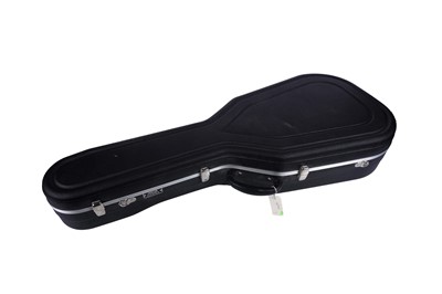 Lot 266 - A Hiscox Liteflite case