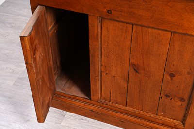 Lot 88 - A Barker and Stonehouse eastern pine pedestal desk