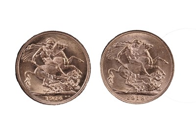 Lot 174 - Hattons of London George V gold The World War One First & Last sovereign set