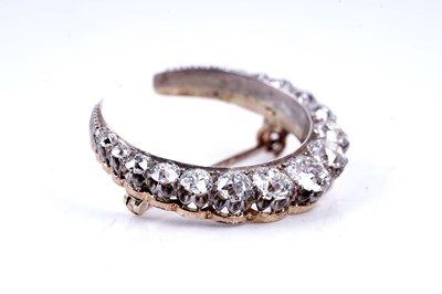 Lot 533 - A Victorian diamond crescent brooch