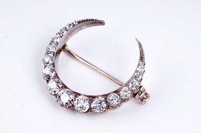 Lot 533 - A Victorian diamond crescent brooch