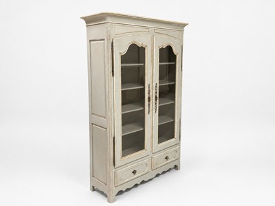 Lot 29 - A 19th Century style French high vitrine