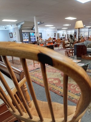 Lot 110 - A 20th Century Windsor chair