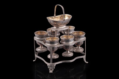 Lot 103 - A George III silver egg frame
