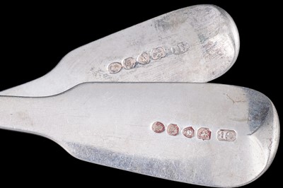 Lot 233 - A part service of William IV silver flatware