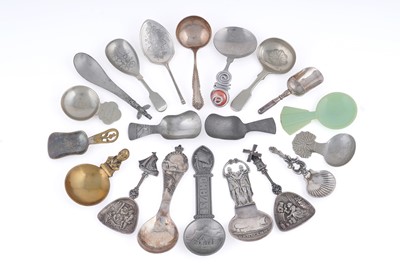 Lot 155 - A group of assorted, non-precious caddy spoons