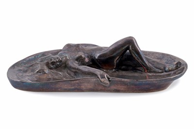 Lot 228 - A collection of reproduction Art Deco figures; and a dish