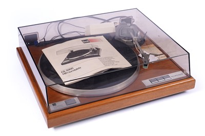 Lot 503 - A Dual CS5000 hi-fi turntable