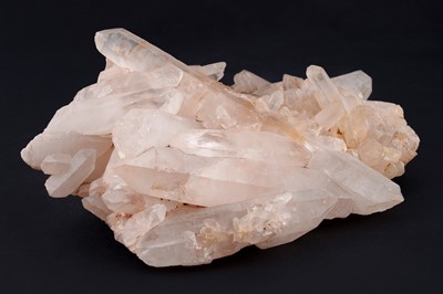 Lot 229 - A quartz geode; and another quartz