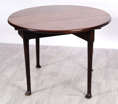Lot 91 - A mid-18th Century mahogany gateleg table