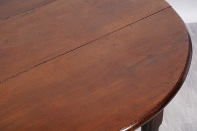 Lot 91 - A mid-18th Century mahogany gateleg table