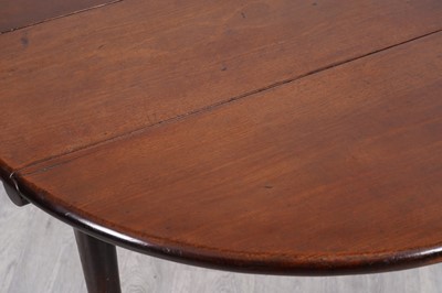 Lot 91 - A mid-18th Century mahogany gateleg table