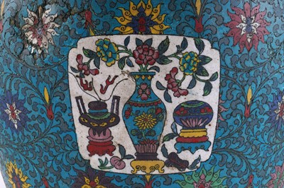 Lot Chinese cloisonne vase
