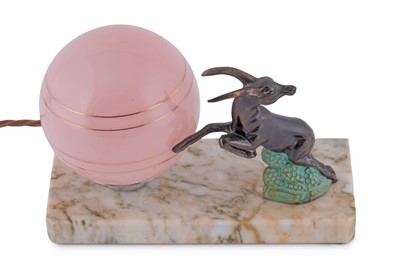 Lot 196 - A French Art Deco lamp