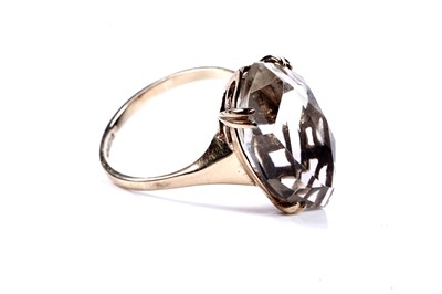 Lot 33 - An early 20th Century Art Deco citrine dress ring