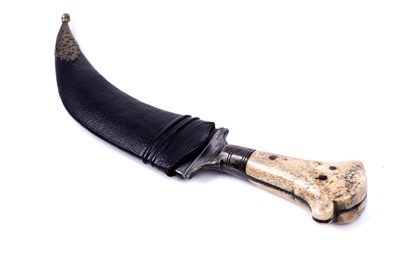 Lot 237 - North African dagger