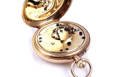 Lot 426 - Army & Navy Co-Operative Society Ltd 18ct yellow gold half-hunter pocket watch