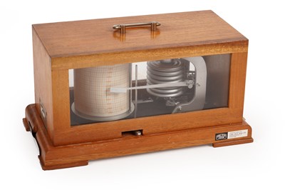 Lot 269 - A Carl Zeiss Jena Ltd. barograph