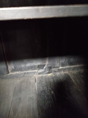 Lot 47 - A Georgian Welsh oak cupboard or deuddarn